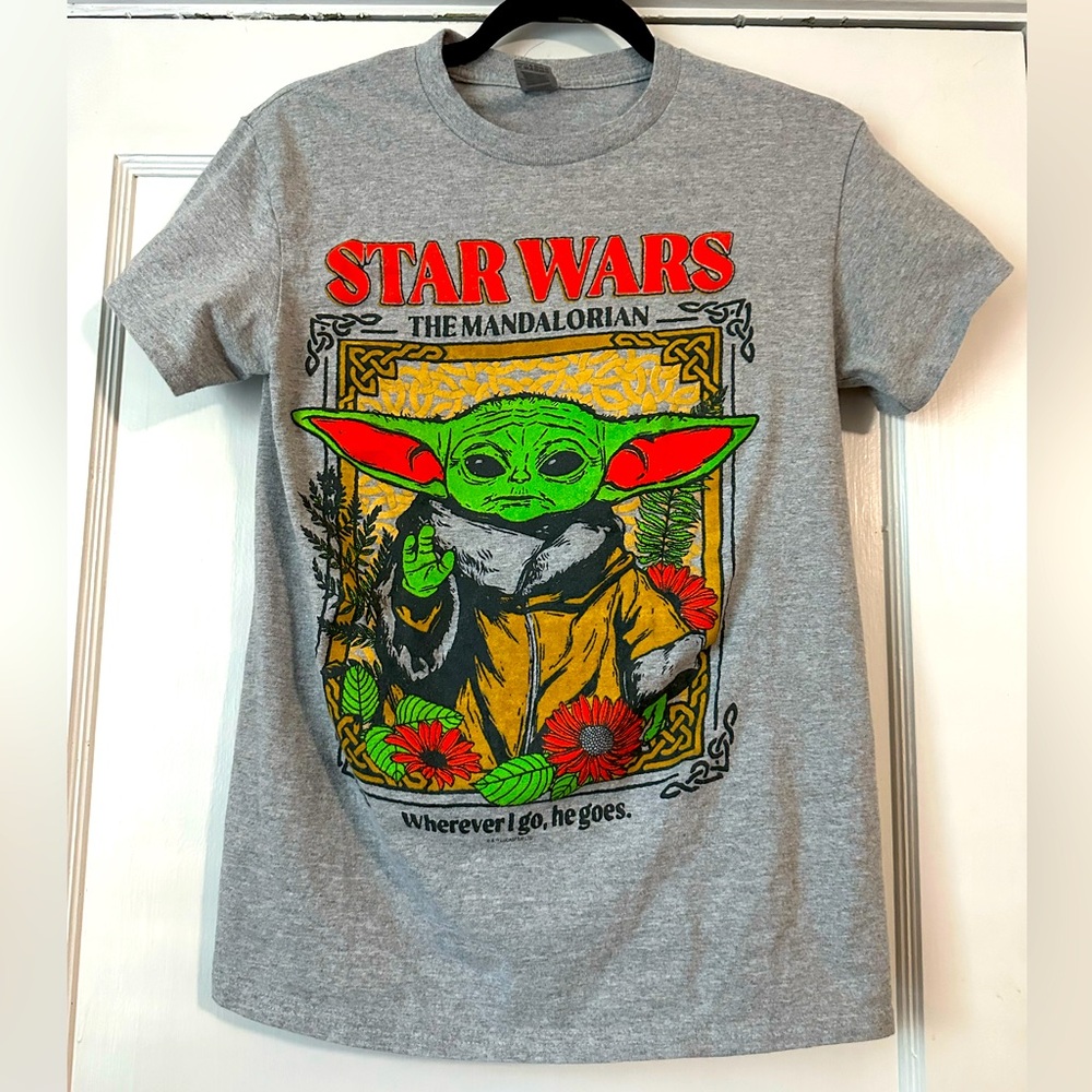 Baby Yoda T-shirt